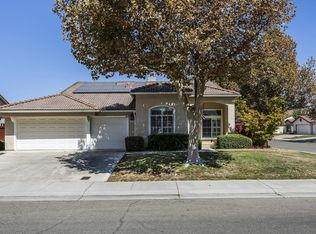 9904 River Oaks Dr, Stockton, CA 95209