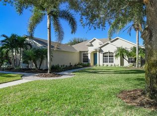 4920 Luster Leaf Ln, Sarasota, FL 34241