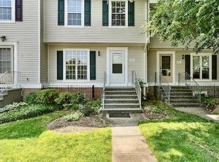 2845 Burgundy Pl, Woodbridge, VA 22192