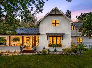 903 E Mill St, Hastings, MI 49058