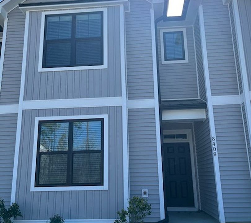 1st image of 8409 Paramount Point