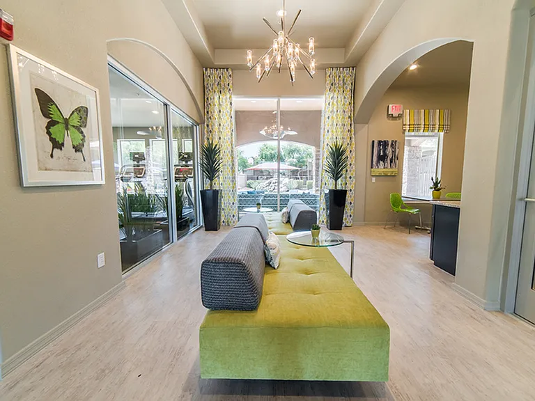 Sonoma Ridge Apartments — Photo 24