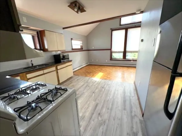 420 Elwood St APT 3, Easton, PA 18045