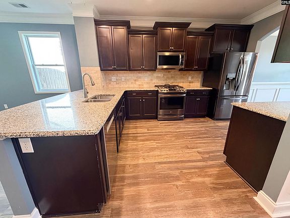 2nd image of 403 Eagle Claw Ct