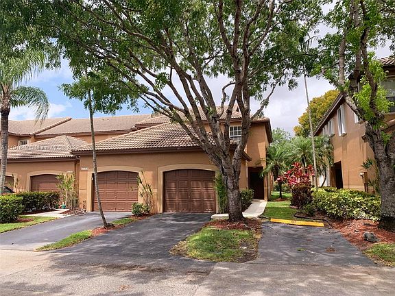 2nd image of 1377 Veracruz Ln #6-10