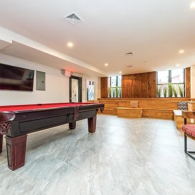 Rented by Hagstrom Management Inc | media 37