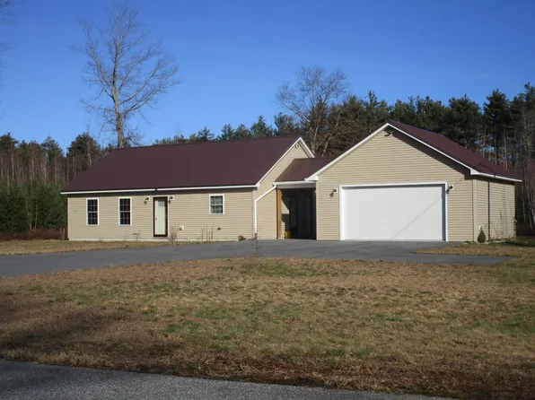 7 Silver Way, Oxford, ME 04270