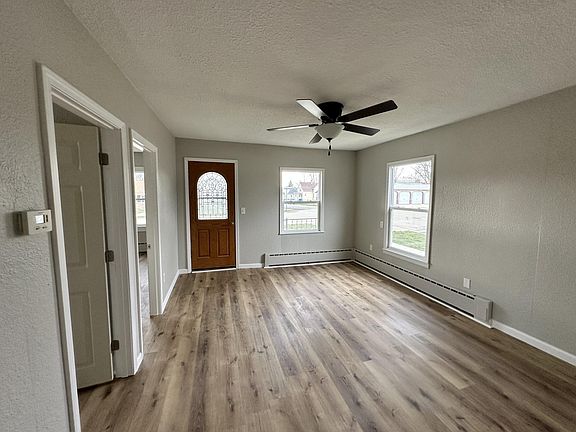 4th image of 628 4th Ave