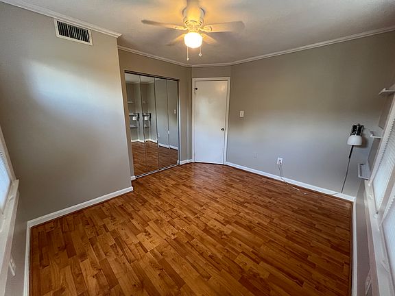 4th image of 1800 Dewitt Ave APT A