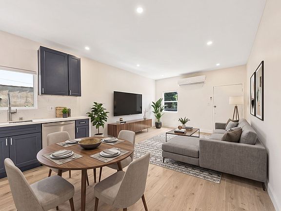 3rd image of 1431 Silver Lake Blvd #1/2