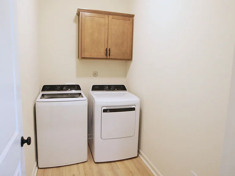 10726 Sky Creek Ln — Photo 13