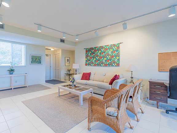 4th image of 12473 NW Harbour Ridge Blvd #13