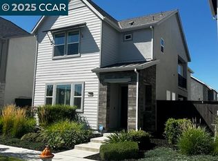 2709 Mossy Creek St, Sacramento, CA 95833