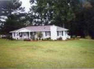 1451 Dials Mill Rd, Statham, GA 30666