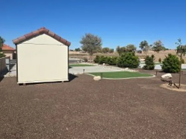 19365 Tournament Ln, Apple Valley, CA 92308