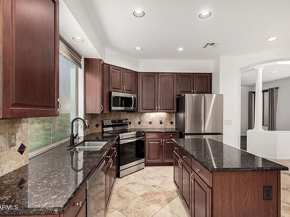 5th image of 18641 W WESTERN STAR Boulevard