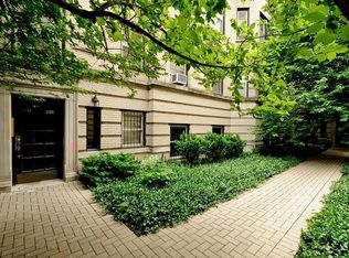 2722 N Pine Grove Ave APT 3, Chicago, IL 60614