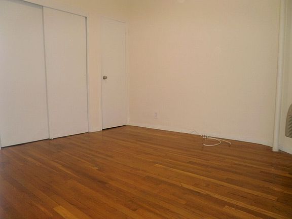 3rd image of 418 E 77th St APT 3E