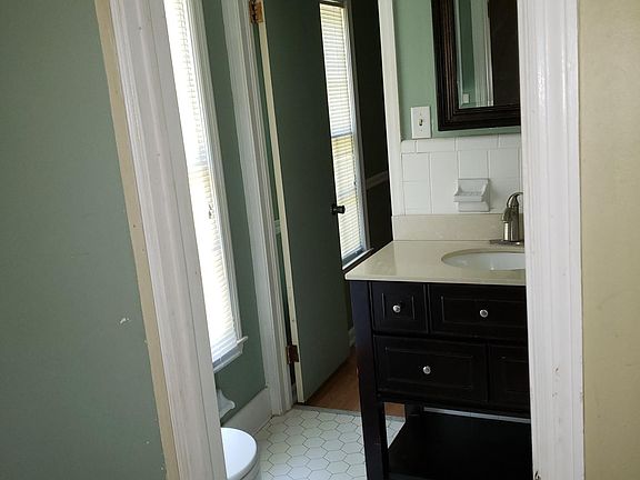 5th image of 2214 Briarcliff Dr
