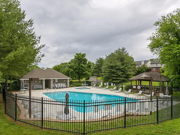 413 Loudon Pl — Photo 21