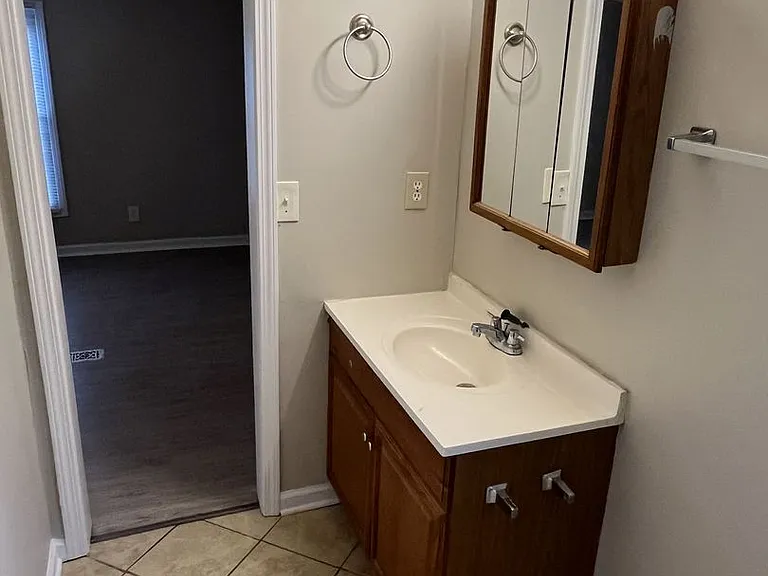 15420 Sharpe Rd — Photo 12