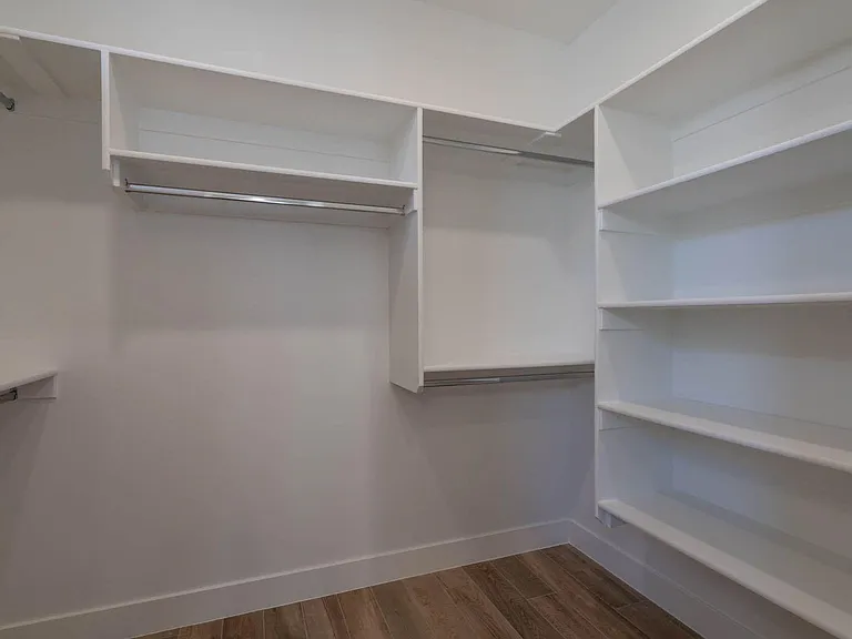 Main bedroom walk-in closet
