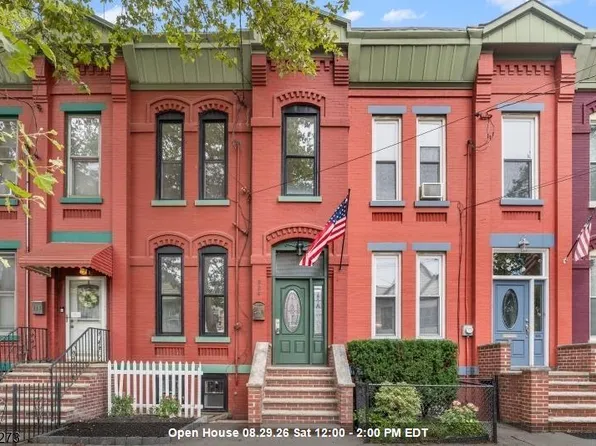 224 Ege Ave, Jersey City, NJ 07304