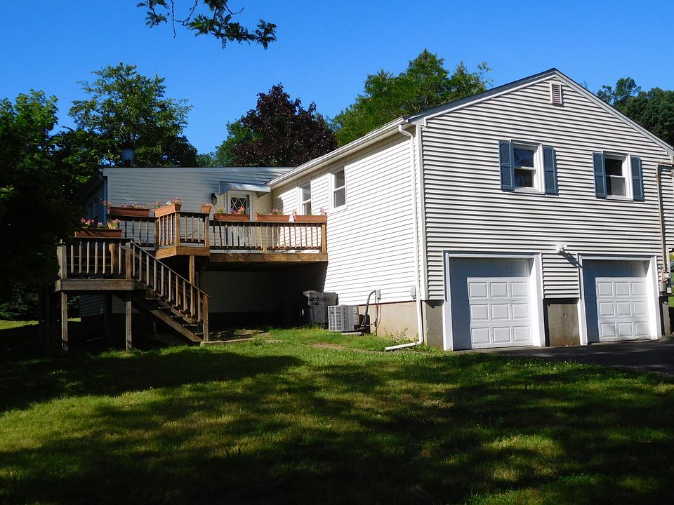 1st image of 30 Brookwood Dr
