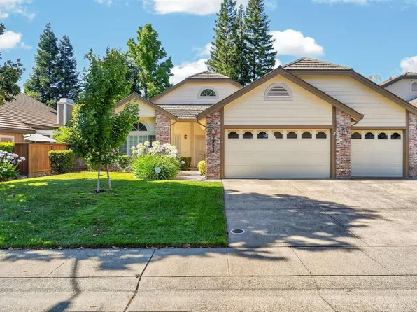 2721 Courtside Dr, Roseville, CA 95661