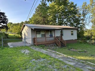 129 Heart Ln, Princeton, WV 24739