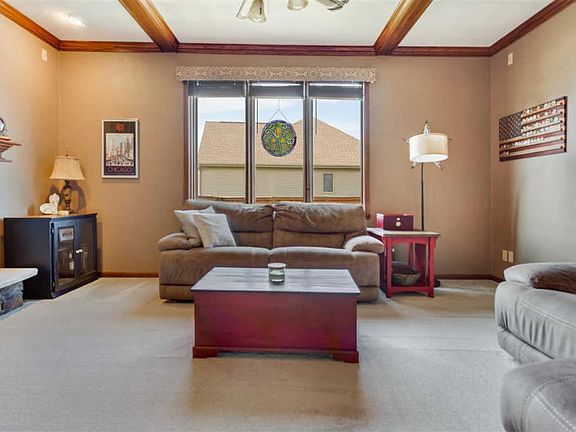 4th image of 4406 Kensington Way