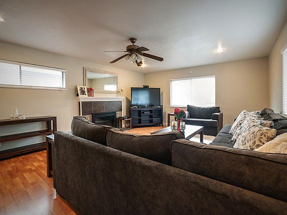 4th image of 5241 Pharlap Ave