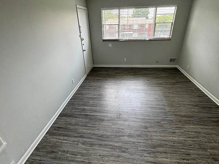 3007 Pamela Way #4 — Photo 4