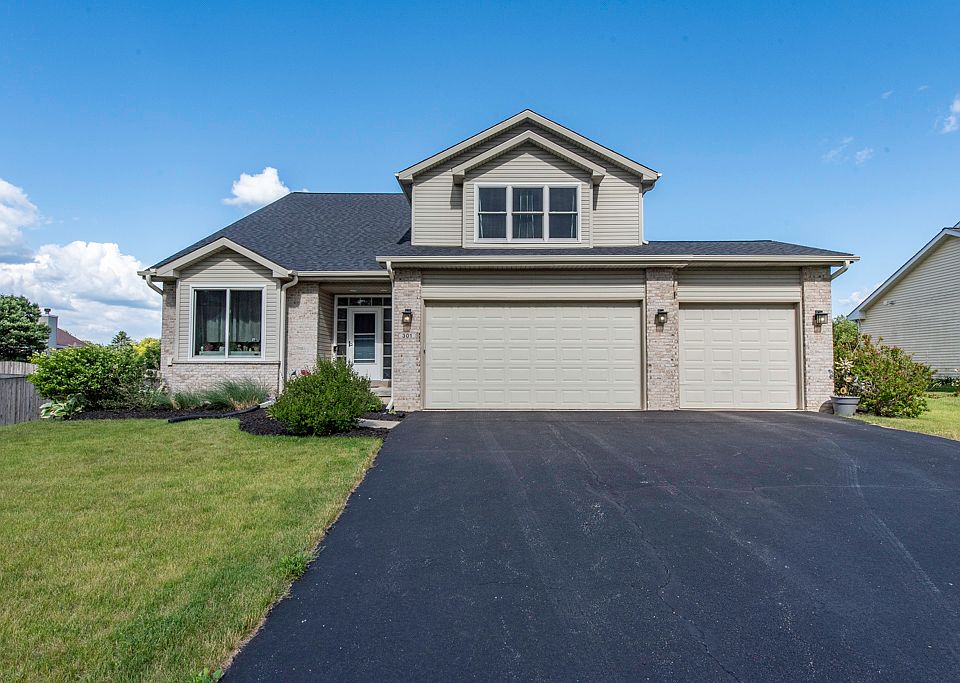 1st image of 301 English Ln