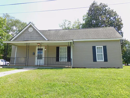 618 Glencoe St Photo 1