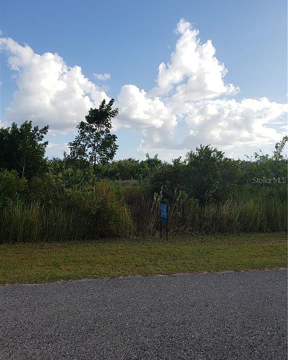 2nd image of 15467 Margo Cir