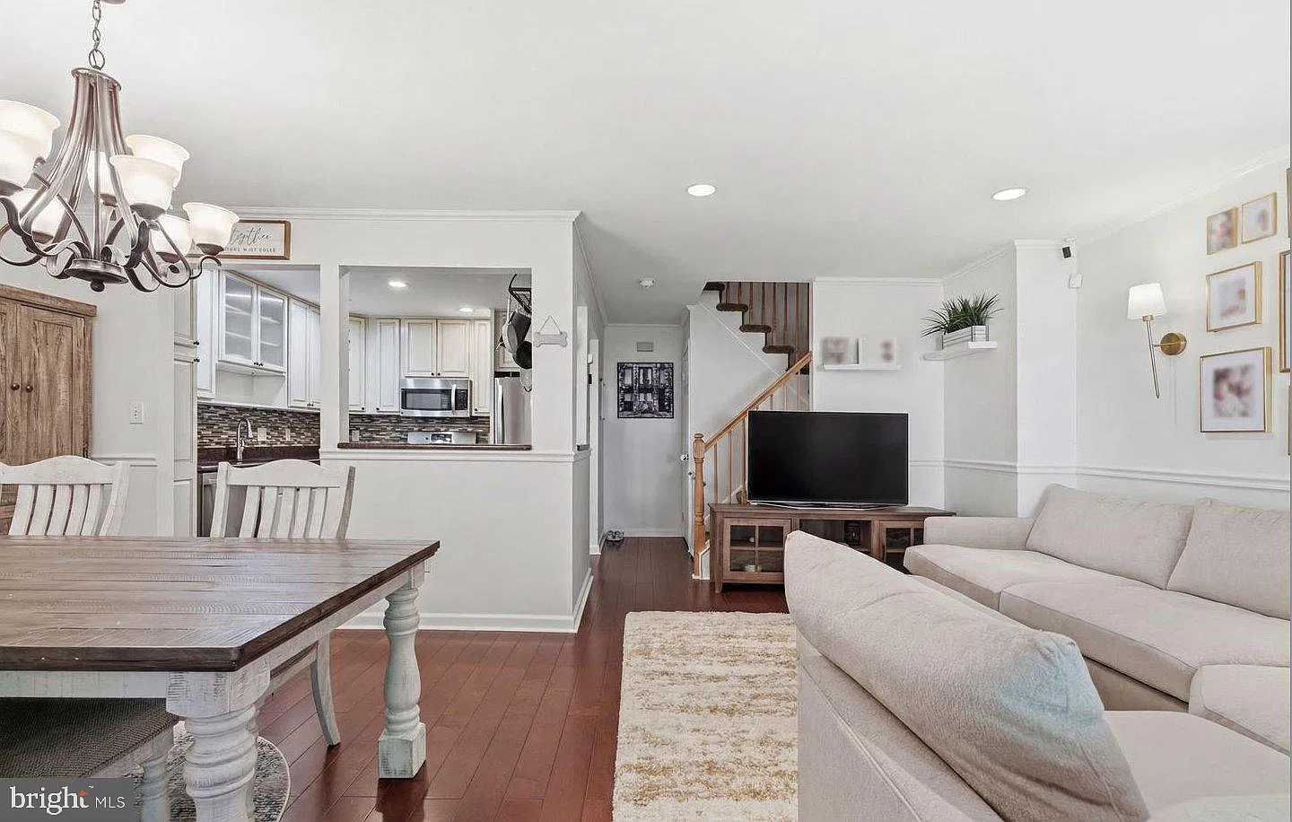 2 bed, 2.5 bath, 1436 sqft, $2,850 — Photo 2