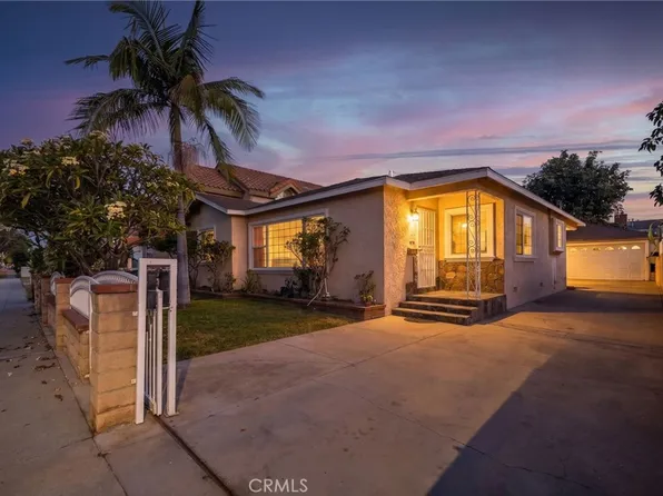 11945 209th St, Lakewood, CA 90715