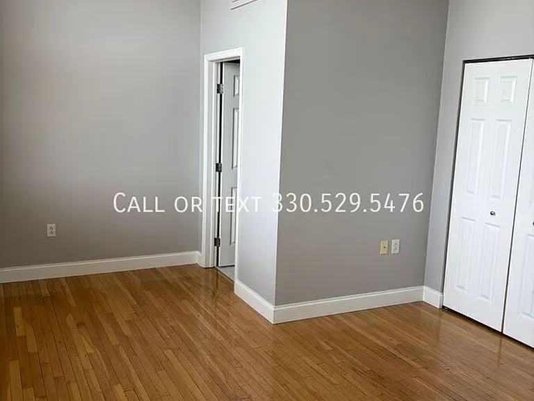 2404 Prospect Ave — Photo 10
