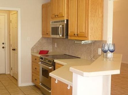 5th image of 207 Karten Ln