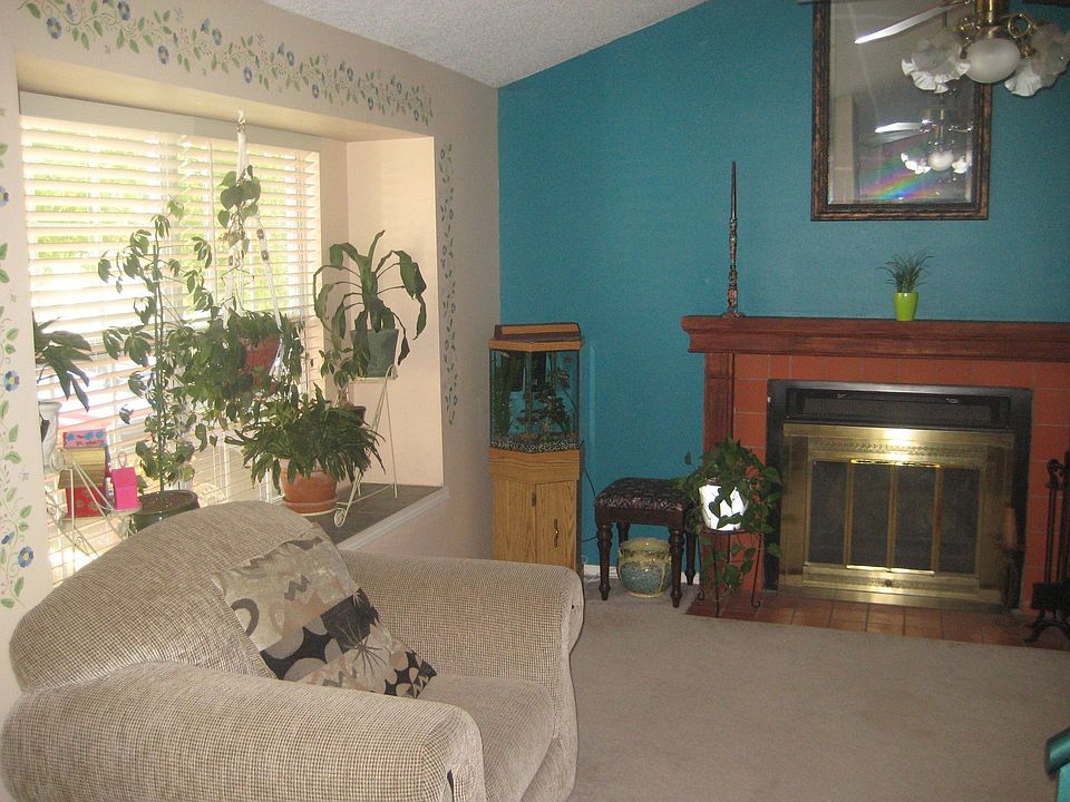 2nd image of 8571 S Estes St