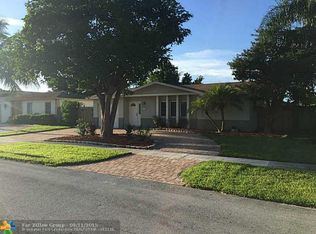 8130 SW 8th Ct, North Lauderdale, FL 33068