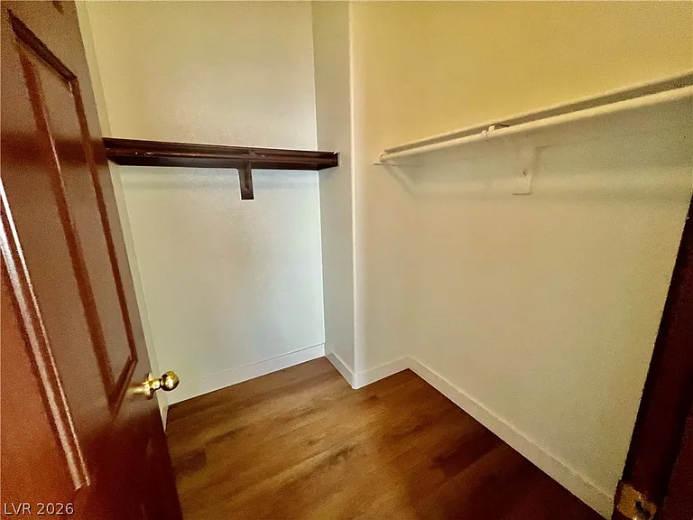 1324 Sun Village Ave — Photo 22