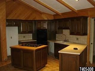 2nd image of 6767 Dark Hollow Rd