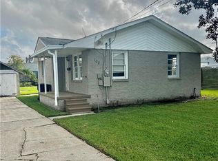 105 E Y St, Belle Chasse, LA 70037