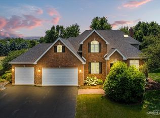 338 Emily Ct, Yorkville, IL 60560
