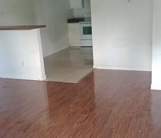 14409 Pine St #4 — Photo 4