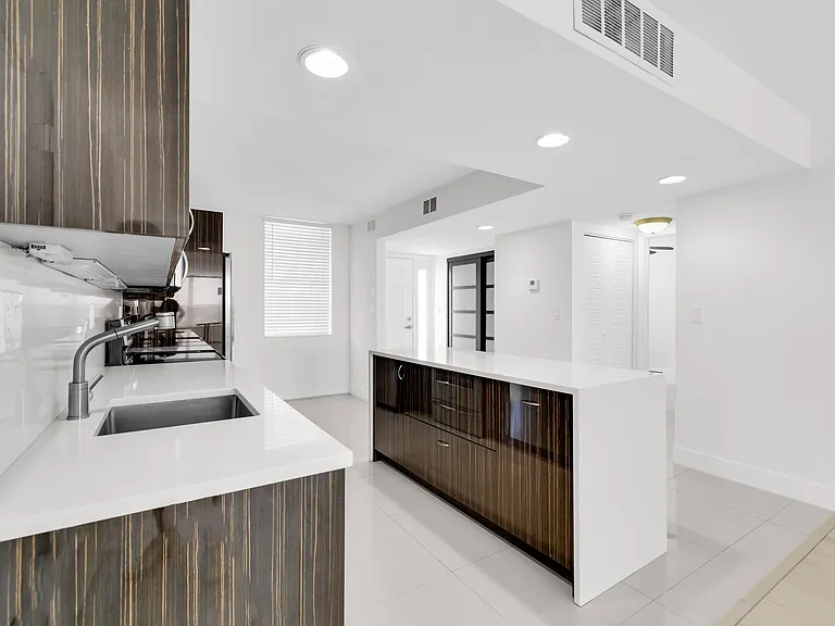 2768 Carambola Cir S #501 — Photo 10