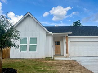 3553 Kell St, Fort Worth, TX 76109