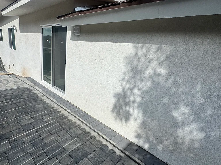 8811 Yates St — Photo 31